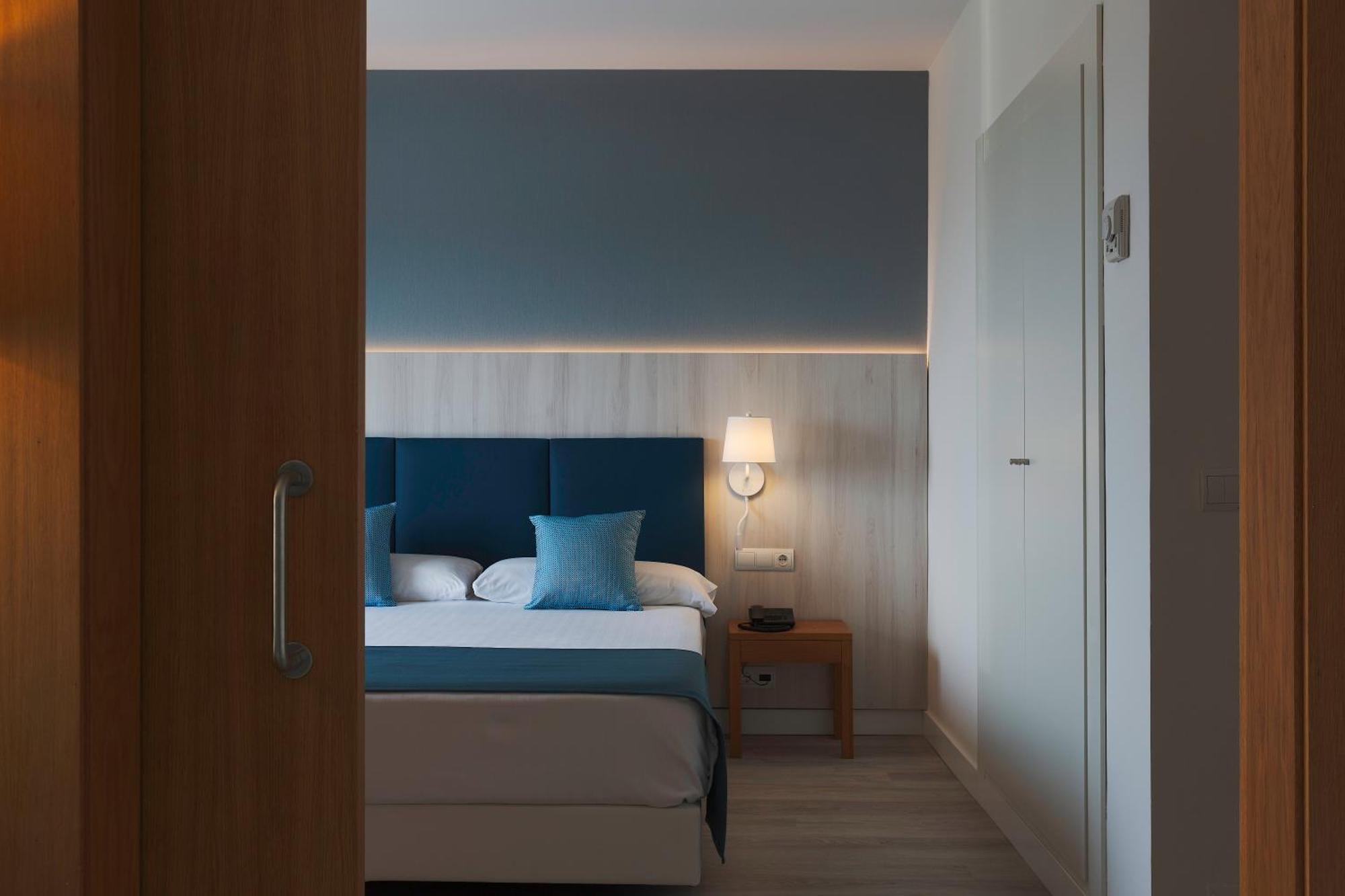 PortBlue Hotel San Luis S'Algar Exterior foto